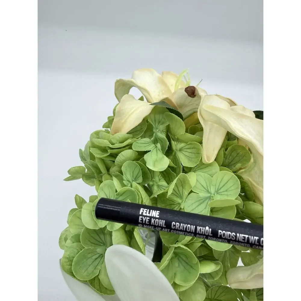 MAC Eyeliner Eye Kohl Crayon Pencil Feline .05oz / 1.5g